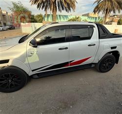 تويوتا هايلوكس